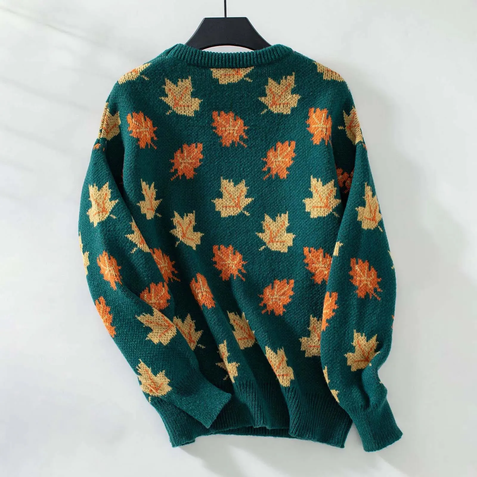 Autumn Winter New Sweater Maple Leaf Pattern Knitted Pullovers 2024 Women's Commuter Round Neck Large Size Loose Sweater Tops