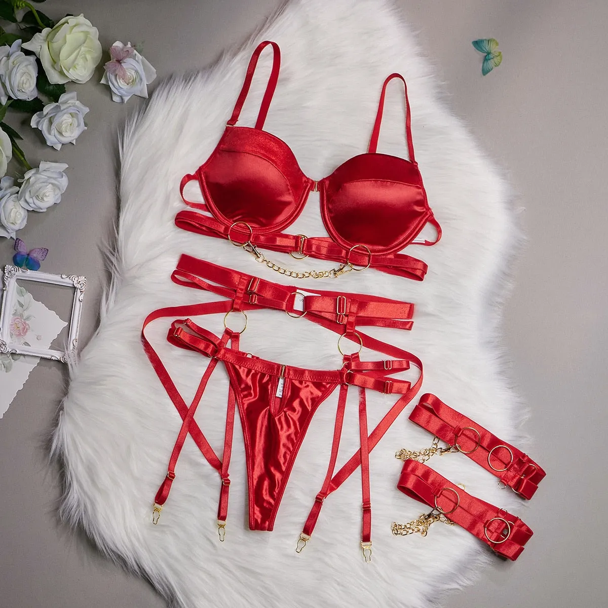 BerriesJam - 3-Piece Gothic Sensual Chain Decorated Gothic Erotic Set