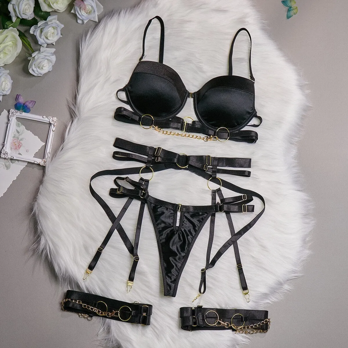 BerriesJam - 3-Piece Gothic Sensual Chain Decorated Gothic Erotic Set