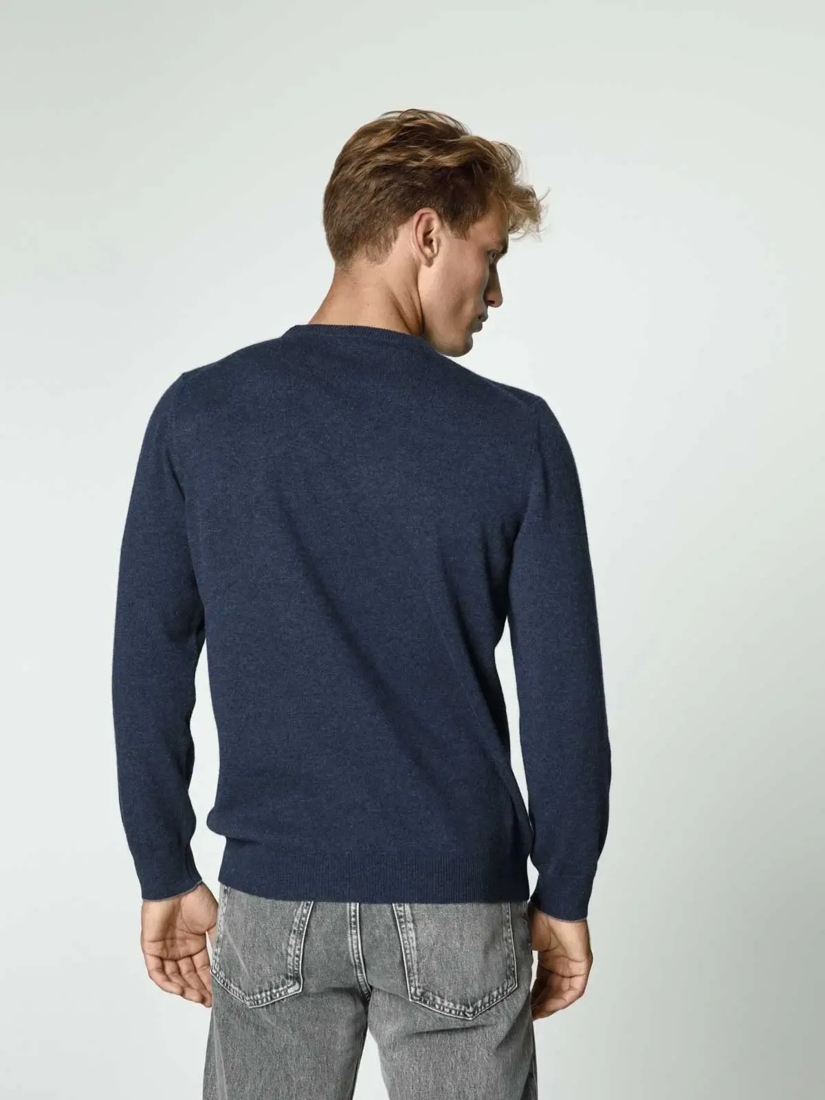 Cashmere sweater