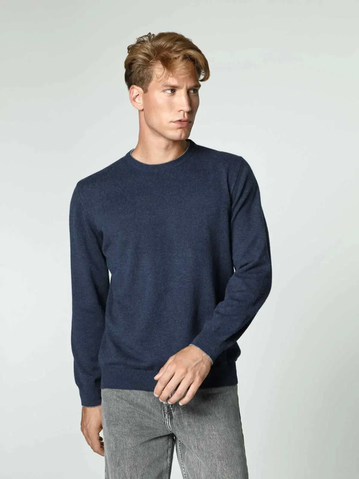 Cashmere sweater