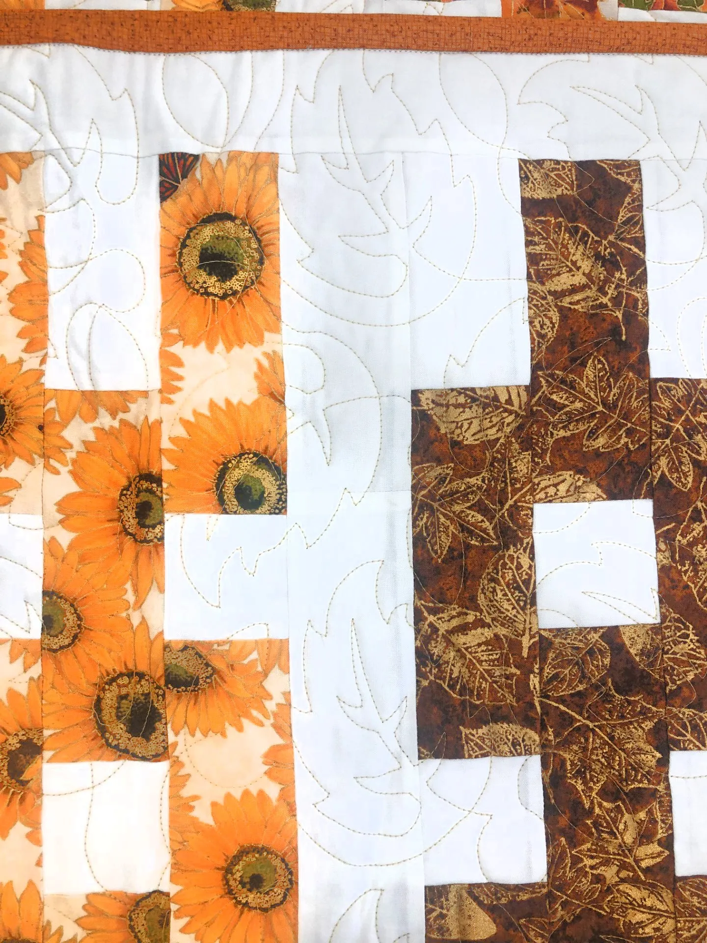 Chain Links 66" x 79"" Fully Finished Sample Quilt - Shades of the Season