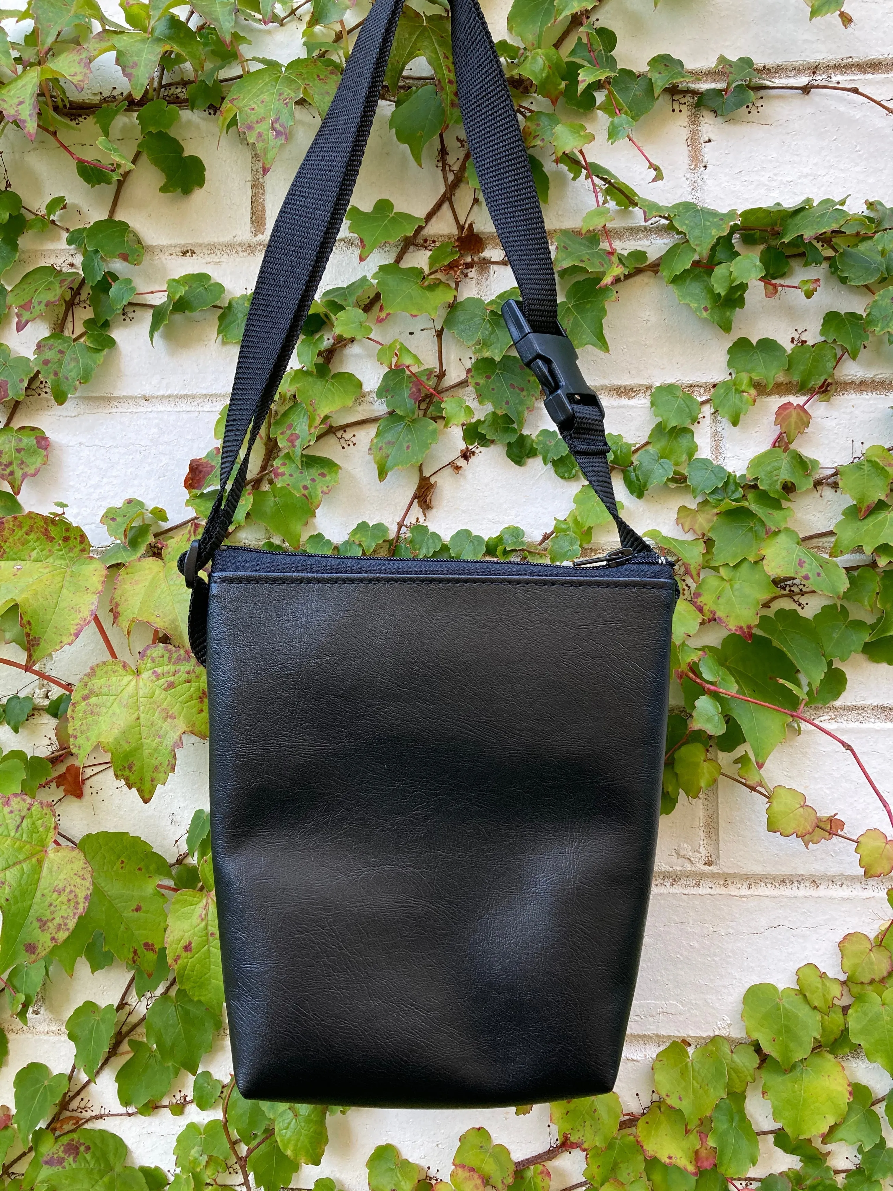 Topsy Bag - Fields Of Colour