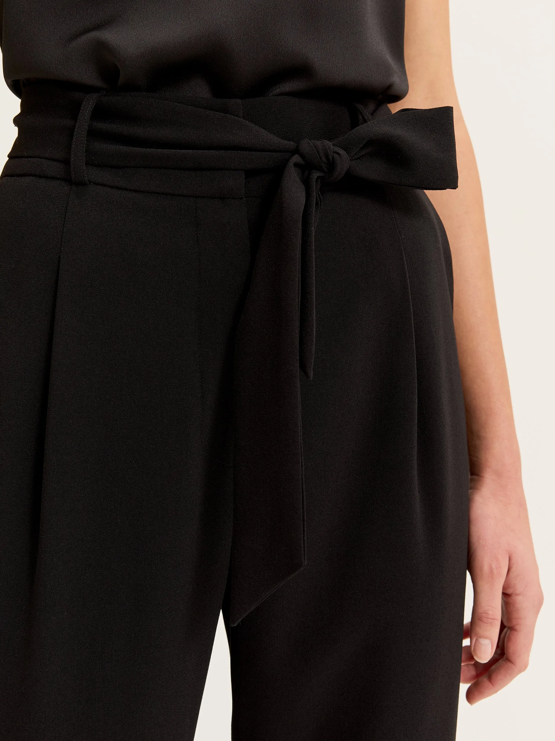 Valeria Crepe Pants
